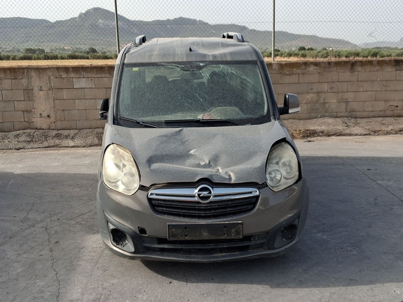 opel combo tour (x12) del año 2012