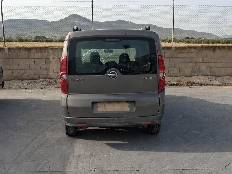 opel combo tour (x12) del año 2012