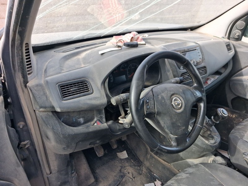 opel combo tour (x12) del año 2012