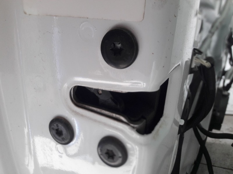 Recambio de cerradura puerta delantera izquierda para nissan townstar furgoneta/monovolumen (xfk) 1.3 referencia OEM IAM 8050300