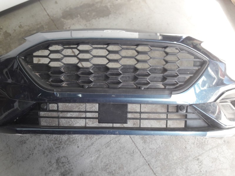 Recambio de paragolpes delantero para ford focus iv (hn) 1.5 ecoblue referencia OEM IAM 2202279 ROZADO 