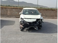NISSAN LEAF (ZE1)