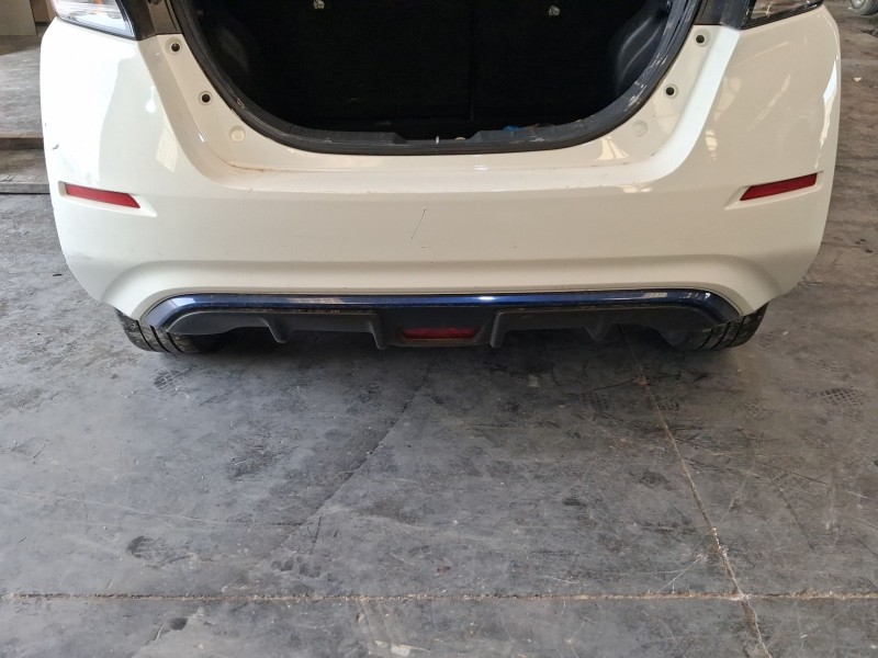 Recambio de paragolpes trasero para nissan leaf (ze1) electric referencia OEM IAM H50225SHMH  