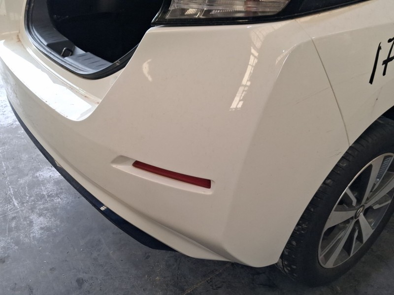 Recambio de paragolpes trasero para nissan leaf (ze1) electric referencia OEM IAM H50225SHMH  