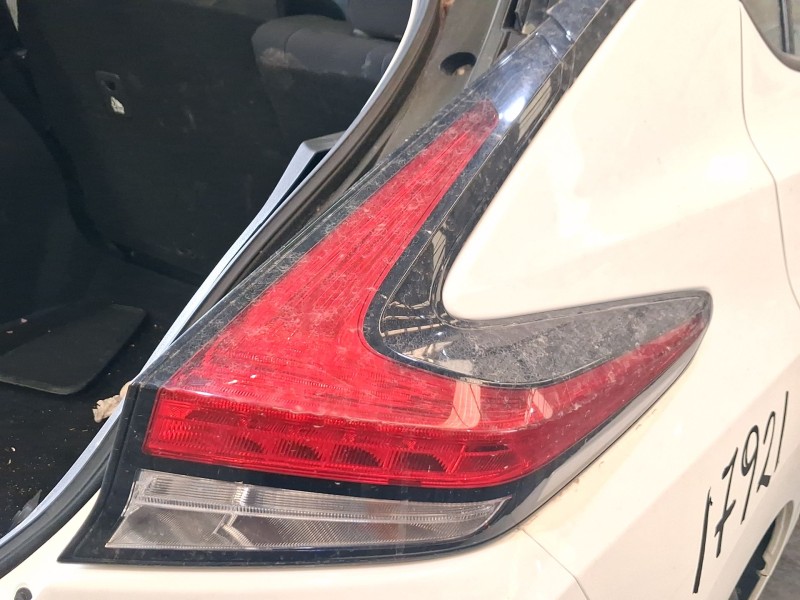 Recambio de piloto trasero derecho para nissan leaf (ze1) electric referencia OEM IAM 265505SH1C  