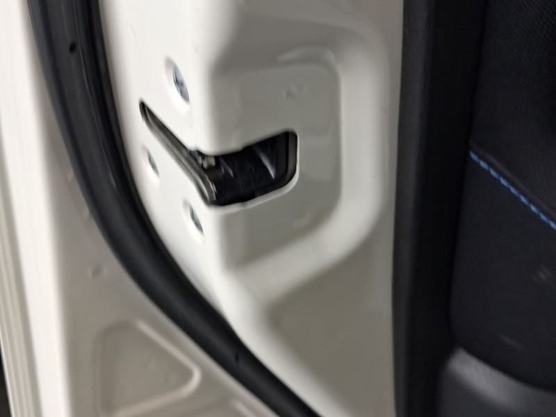 Recambio de cerradura puerta delantera izquierda para nissan leaf (ze1) electric referencia OEM IAM 805013NL7B  