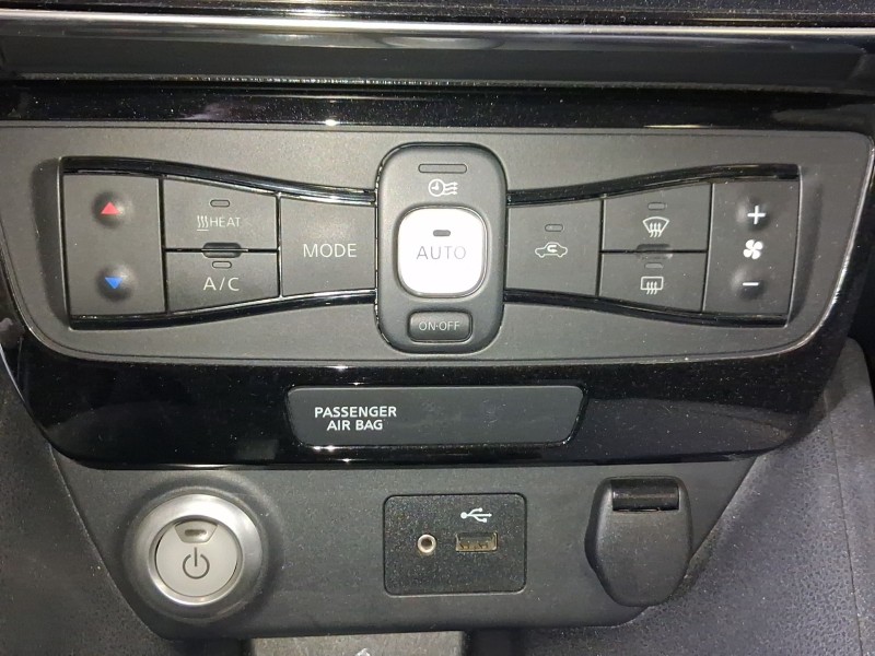 Recambio de mando climatizador para nissan leaf (ze1) electric referencia OEM IAM 275006WK7A  