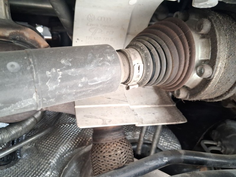 Recambio de transmision delantera derecha para volkswagen polo v (6r1, 6c1) 1.6 tdi referencia OEM IAM 6R0407762A  