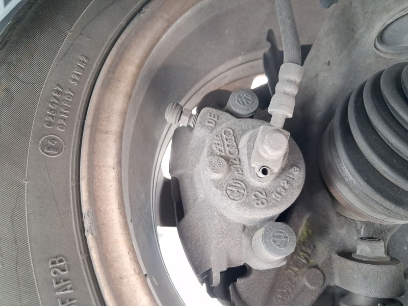 Recambio de pinza freno delantera derecha para volkswagen polo v (6r1, 6c1) 1.6 tdi referencia OEM IAM 1K0615124D  