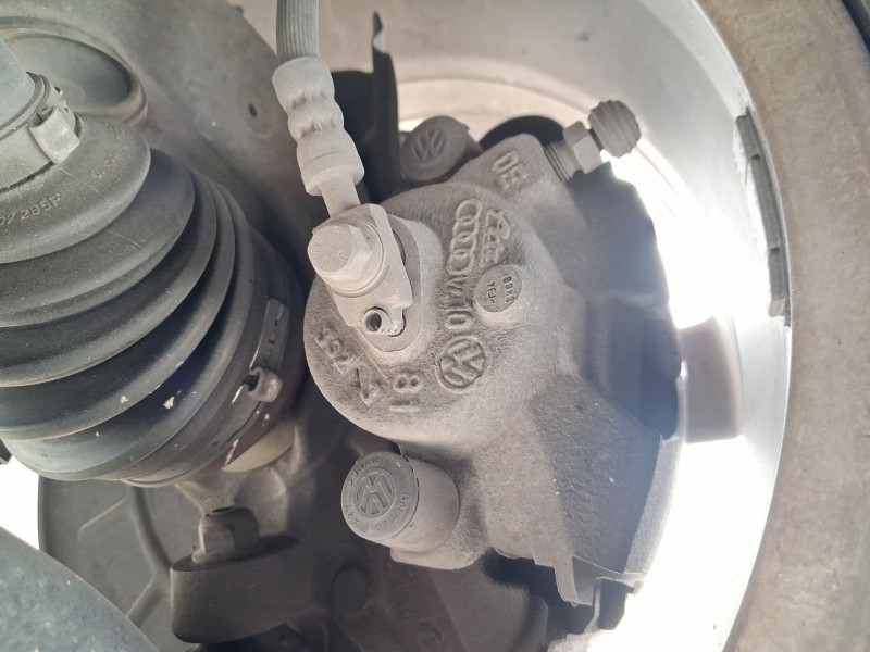 Recambio de pinza freno delantera izquierda para volkswagen polo v (6r1, 6c1) 1.6 tdi referencia OEM IAM 1K0615123D  