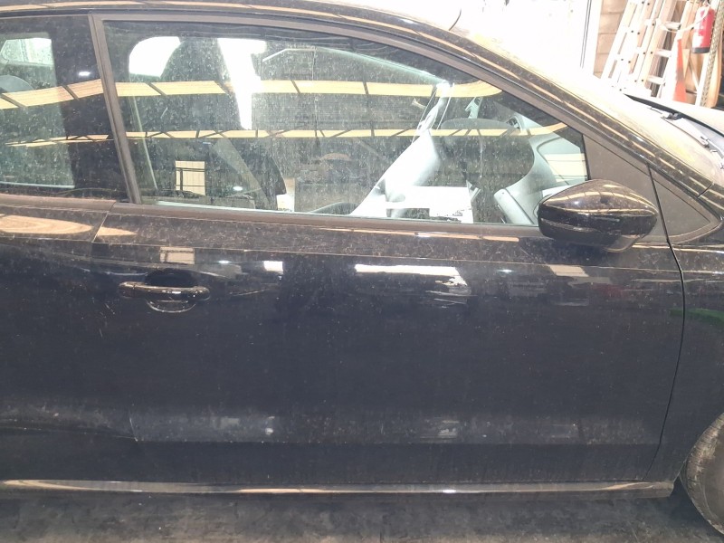Recambio de puerta delantera derecha para volkswagen polo v (6r1, 6c1) 1.6 tdi referencia OEM IAM 6R4831056J  