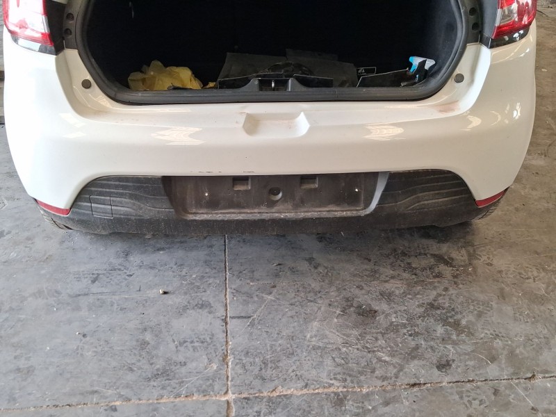 Recambio de paragolpes trasero para renault clio iv (bh_) 0.9 tce 90 referencia OEM IAM 850126718R  