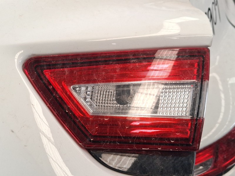 Recambio de piloto trasero derecho interior para renault clio iv (bh_) 0.9 tce 90 referencia OEM IAM 265505796R  
