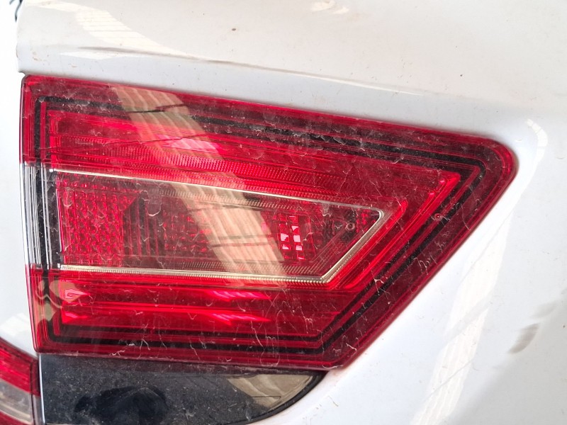 Recambio de piloto trasero izquierdo interior para renault clio iv (bh_) 0.9 tce 90 referencia OEM IAM 265552424R  