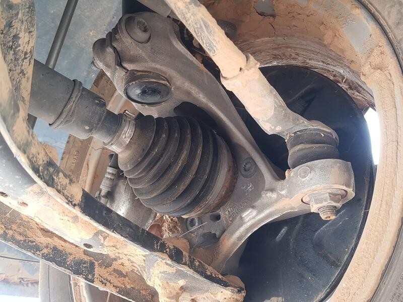 Recambio de mangueta delantera derecha para volkswagen touran (5t1) 1.6 tdi referencia OEM IAM 5QD407254F  