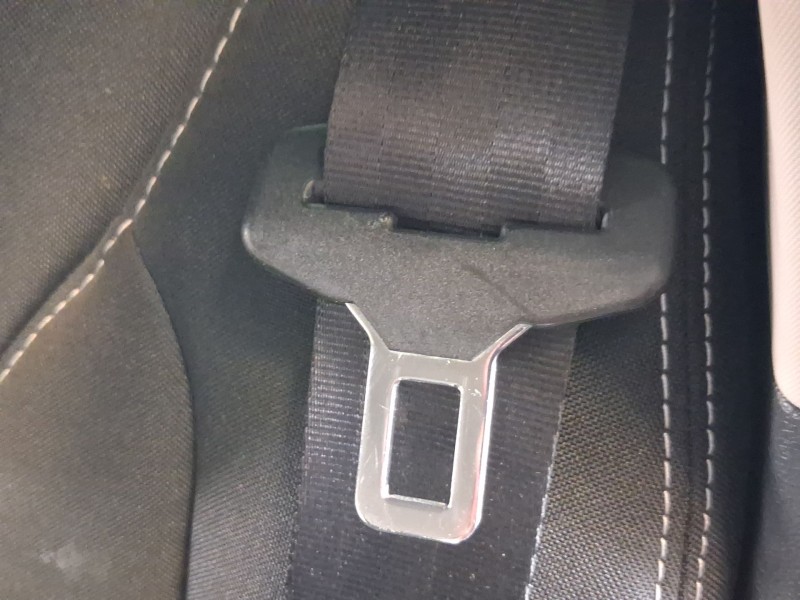 Recambio de cinturon seguridad trasero izquierdo para renault clio iv (bh_) 0.9 tce 90 referencia OEM IAM 888419629R  