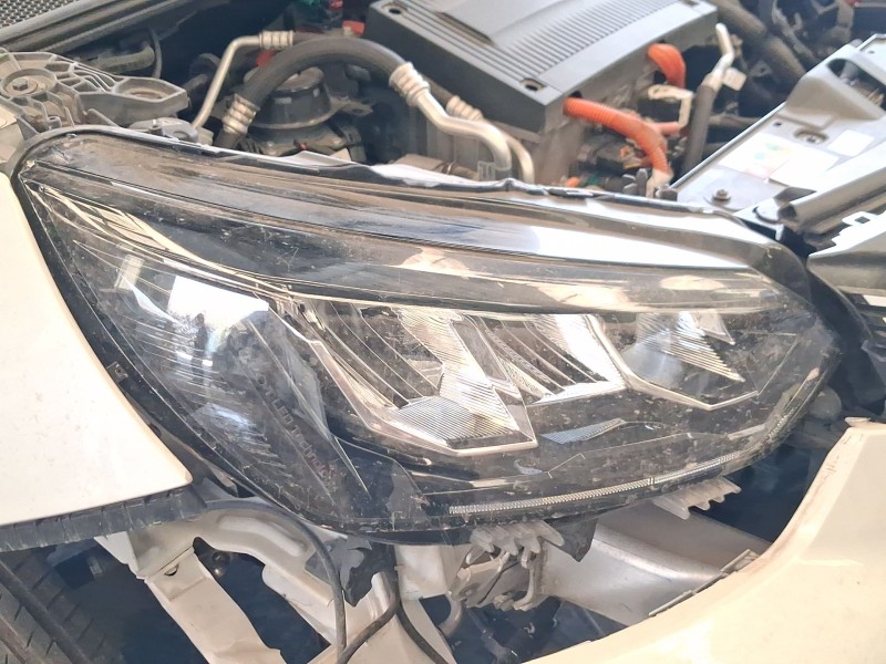 Recambio de faro derecho para peugeot 2008 ii (ud_, us_, uy_, uj_, ur_, uc_) e-2008 referencia OEM IAM 9833036180  