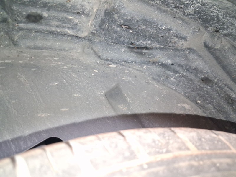 Recambio de plastico pase rueda tras. dch. para peugeot 2008 ii (ud_, us_, uy_, uj_, ur_, uc_) e-2008 referencia OEM IAM 9832023