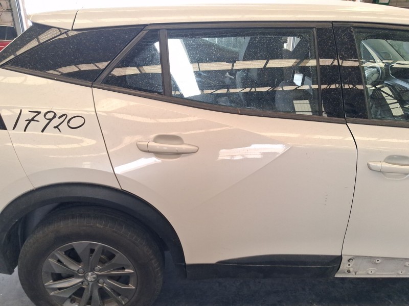 Recambio de puerta trasera derecha para peugeot 2008 ii (ud_, us_, uy_, uj_, ur_, uc_) e-2008 referencia OEM IAM 9831048080  