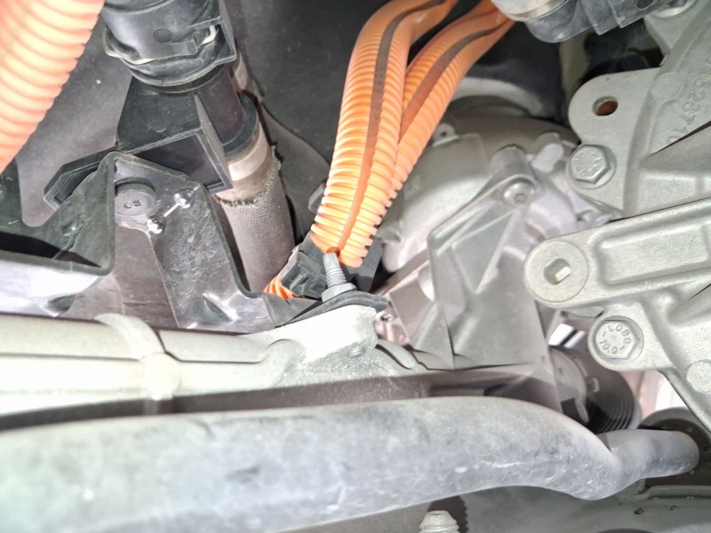 Recambio de cremallera direccion para peugeot 2008 ii (ud_, us_, uy_, uj_, ur_, uc_) e-2008 referencia OEM IAM 1674245980  