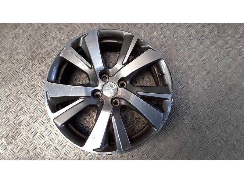 Recambio de llanta aluminio para peugeot 2008 i (cu_) 1.2 thp 110 / puretech 110 referencia OEM IAM 6.5X17 4 TORN ET20 ALUMINIO 