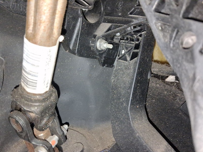 Recambio de potenciometro pedal para peugeot 2008 ii (ud_, us_, uy_, uj_, ur_, uc_) e-2008 referencia OEM IAM 9827704480  