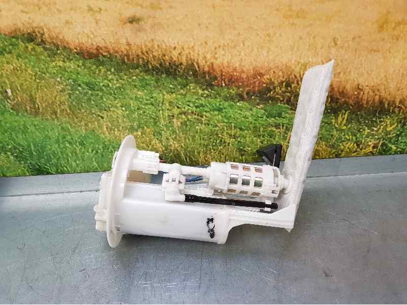 Recambio de aforador para toyota yaris active referencia OEM IAM 777040D070 3E9A448 AISAN