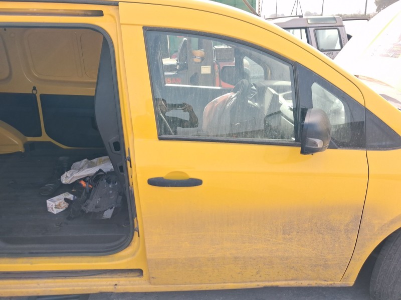 Recambio de puerta delantera derecha para renault kangoo iii furgoneta/monovolumen 1.5 blue dci 95 (fjab) referencia OEM IAM 801