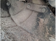 PLASTICO PASE RUEDA DEL. DCH. 638444133R 638422790R 
