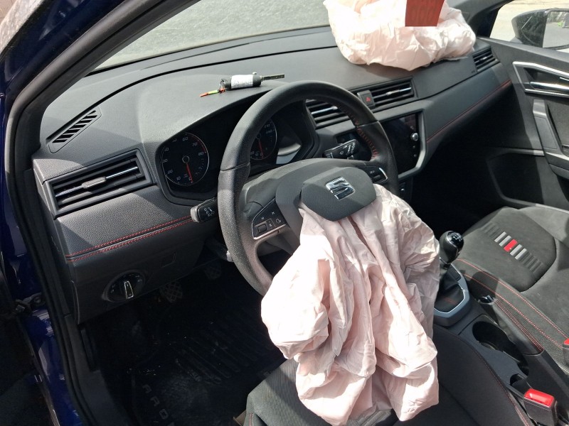seat arona (kj7, kjp) del año 2020