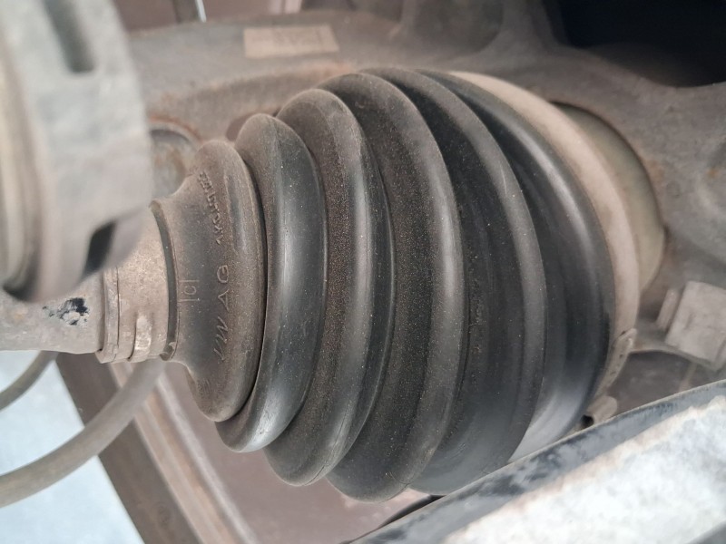 Recambio de transmision delantera izquierda para seat arona (kj7, kjp) 1.0 tgi referencia OEM IAM 2Q0407271CA  