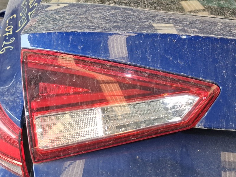 Recambio de piloto trasero izquierdo interior para seat arona (kj7, kjp) 1.0 tgi referencia OEM IAM 6F9945307D  