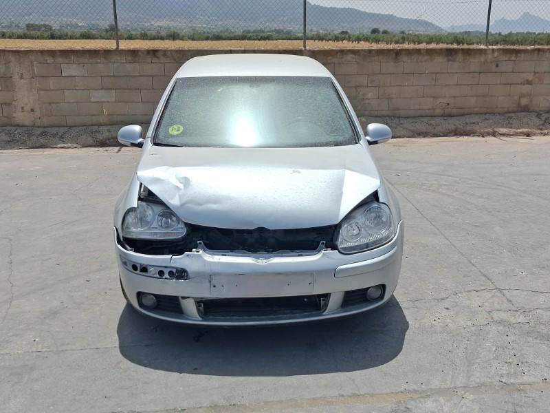 volkswagen golf v (1k1) del año 2004