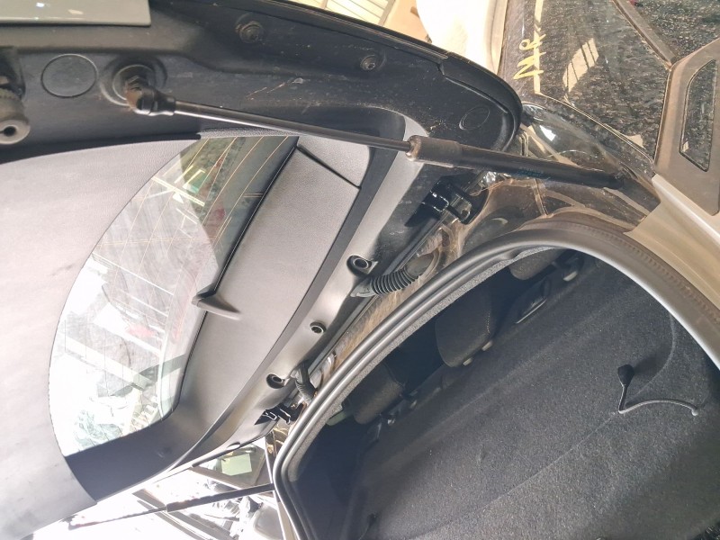 Recambio de amortiguadores maletero / porton para renault captur ii (hf_) 1.0 tce 90 eco-g (hfm6) referencia OEM IAM 904525391R 