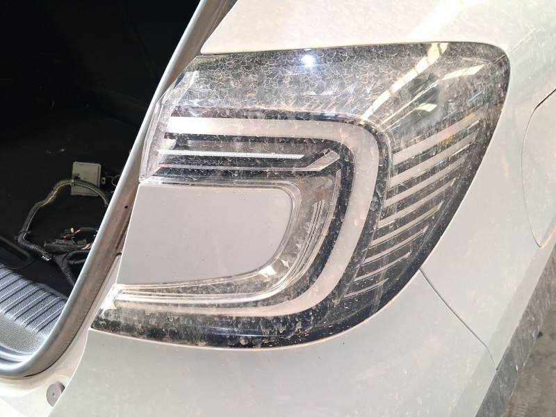 Recambio de piloto trasero derecho exterior para renault captur ii (hf_) 1.0 tce 90 eco-g (hfm6) referencia OEM IAM 265504880R  