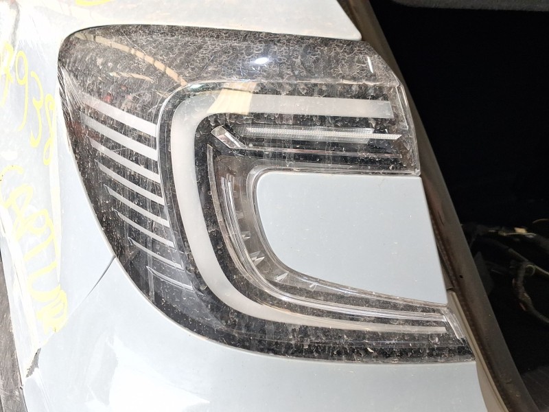 Recambio de piloto trasero izquierdo exterior para renault captur ii (hf_) 1.0 tce 90 eco-g (hfm6) referencia OEM IAM 265550246R
