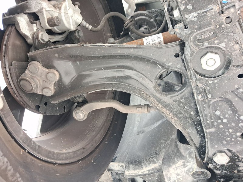 Recambio de brazo suspension inferior delantero derecho para renault captur ii (hf_) 1.0 tce 90 eco-g (hfm6) referencia OEM IAM 