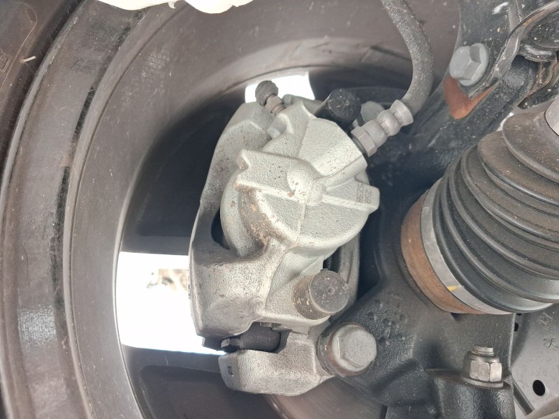 Recambio de pinza freno delantera derecha para renault captur ii (hf_) 1.0 tce 90 eco-g (hfm6) referencia OEM IAM 410012673R  