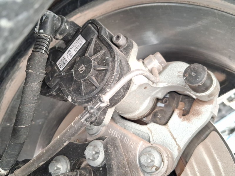Recambio de pinza freno trasera derecha para renault captur ii (hf_) 1.0 tce 90 eco-g (hfm6) referencia OEM IAM 440001268R  