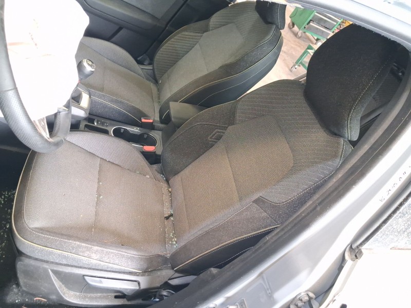Recambio de asiento delantero izquierdo para renault captur ii (hf_) 1.0 tce 90 eco-g (hfm6) referencia OEM IAM  C/AIRBAG 