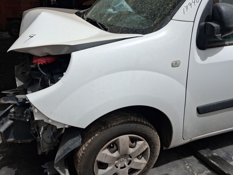Recambio de aleta delantera izquierda para renault kangoo / grand kangoo ii (kw0/1_) 1.5 dci 75 (kw07, kw10, kw04) referencia OE