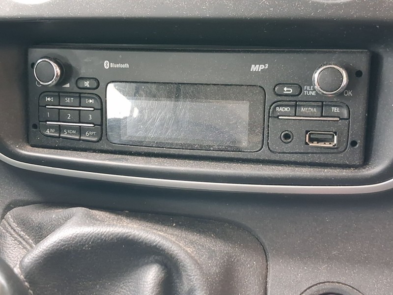 Recambio de sistema audio / radio para renault kangoo / grand kangoo ii (kw0/1_) 1.5 dci 75 (kw07, kw10, kw04) referencia OEM IA