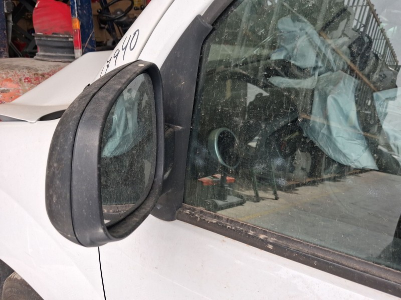 Recambio de retrovisor izquierdo para renault kangoo / grand kangoo ii (kw0/1_) 1.5 dci 75 (kw07, kw10, kw04) referencia OEM IAM