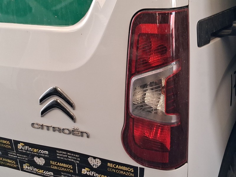 Recambio de piloto trasero derecho para citroën berlingo furgoneta/monovolumen (k9) 1.5 bluehdi 100 referencia OEM IAM 982055488