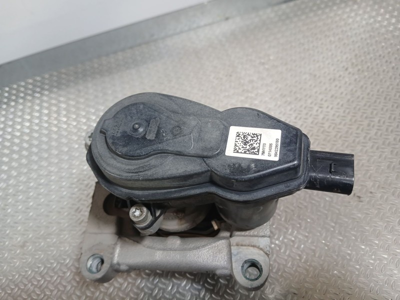 Recambio de pinza freno trasera derecha para opel mokka 1.2 (76) referencia OEM IAM 1672362580  