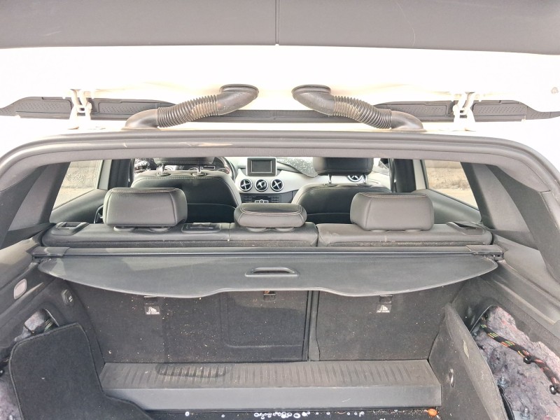 Recambio de bandeja trasera para mercedes-benz clase b sports tourer (w246, w242) b 180 cdi (246.200) referencia OEM IAM A246810