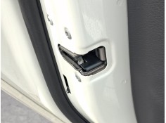 CERRADURA PUERTA TRASERA IZQUIERDA A2047302735 
