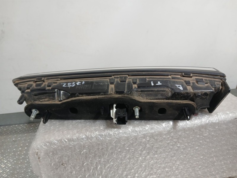 Recambio de piloto trasero izquierdo interior para opel mokka 1.2 (76) referencia OEM IAM 9833944480  