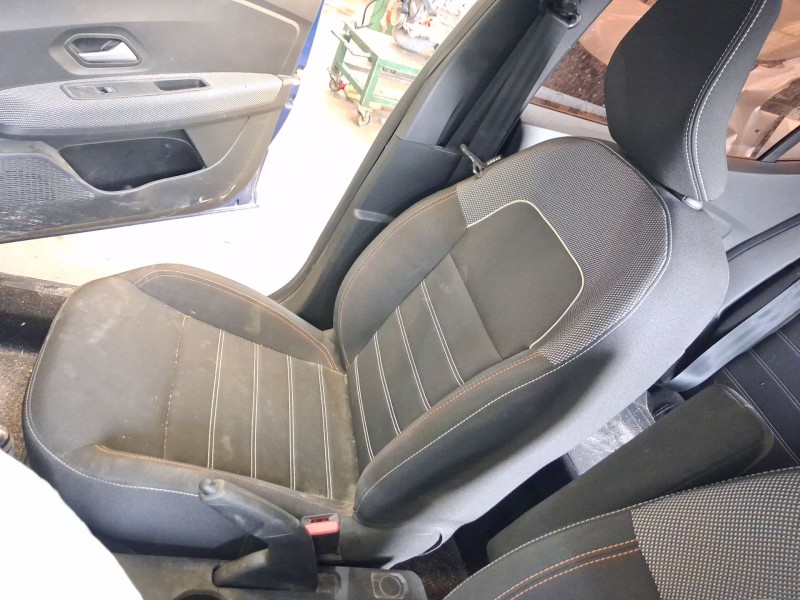 Recambio de asiento delantero derecho para dacia sandero iii 1.0 tce 90 eco-g referencia OEM IAM   