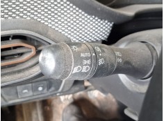 MANDO LUCES Y LIMPIA 255670975R 